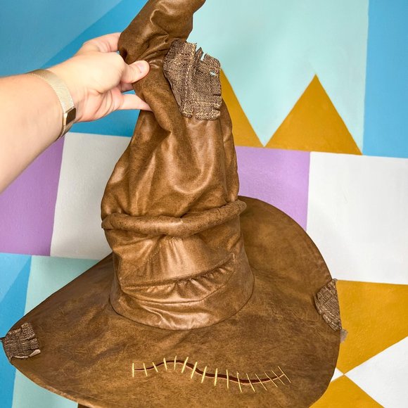 Sorting Hat from Harry Potter - Picture 1 of 3